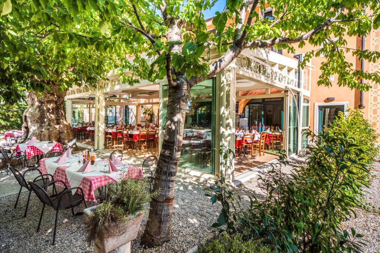Al Platano Hotel