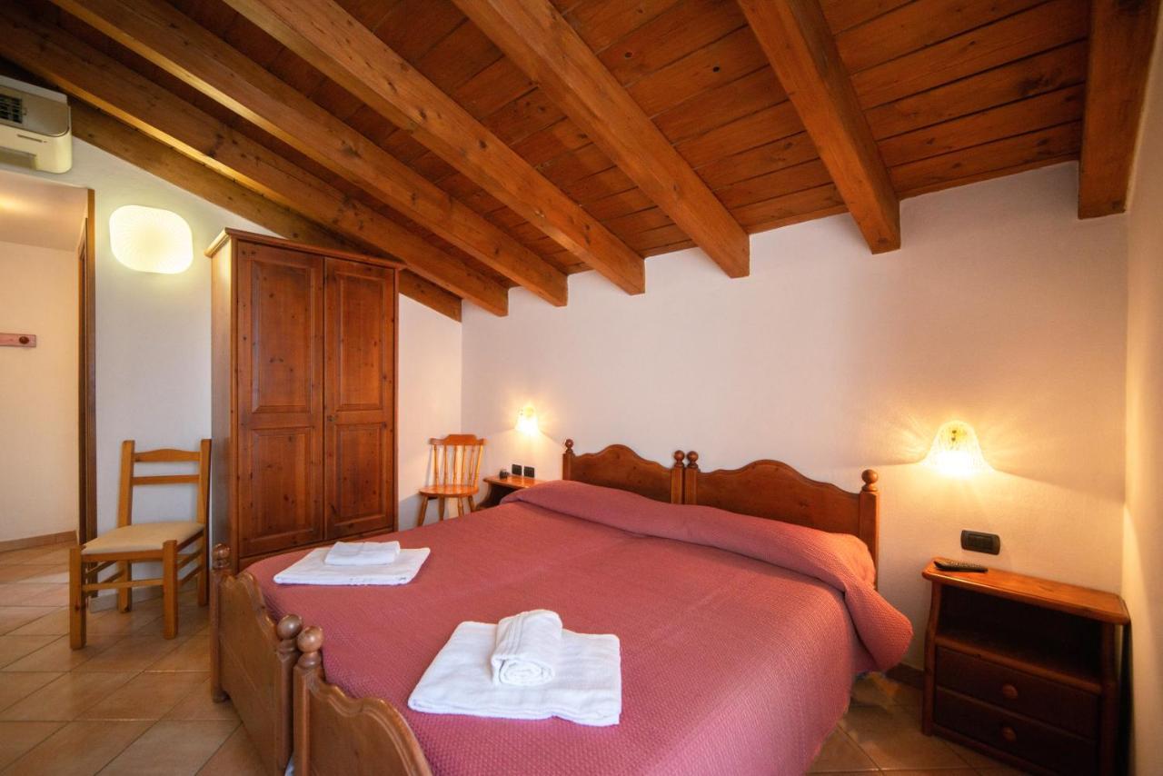 Al Platano Hotel Caprino Veronese